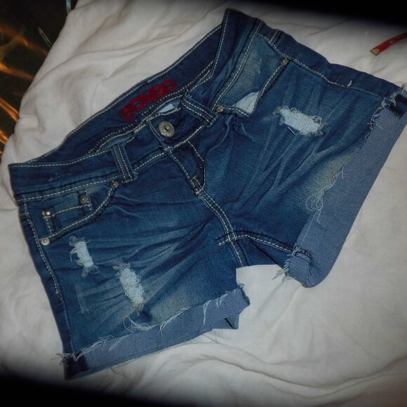 BONGO DENIM SHORTS FOR WOMEN - Picture 2 of 7